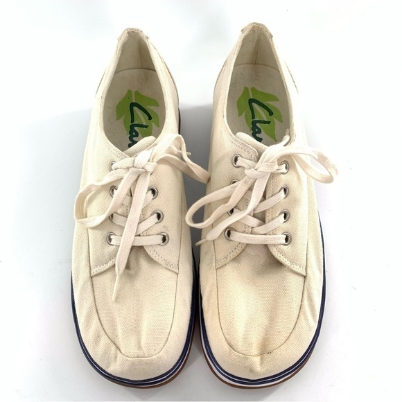 Clarks womens chunky sneakers size 7.5 canvas platforms 
Lace up retro - Picture 2 of 12